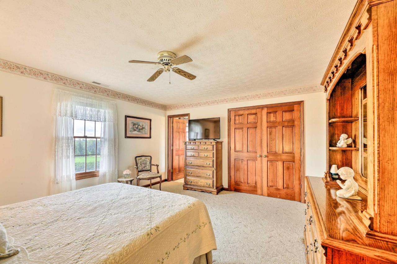 Charming Williamstown Retreat With Private Yard Villa Dış mekan fotoğraf